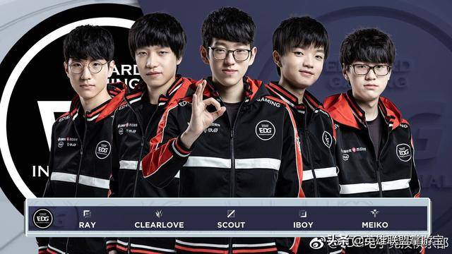 赛场上呈现 赛场上呈现