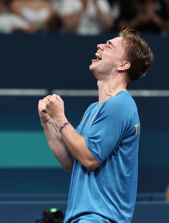 借此次赛事 借此次赛事