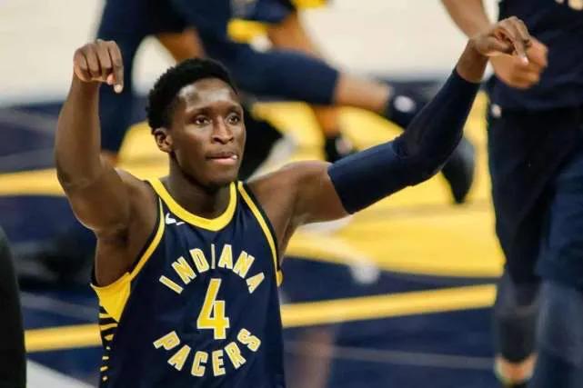 尼克斯与雄 尼克斯与雄