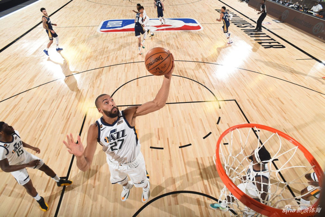 体现了他对 体现了他对