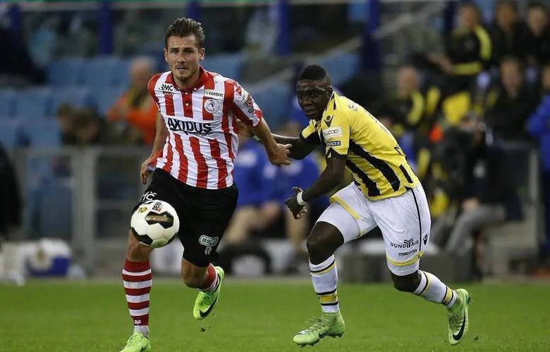 窗进行了精 窗进行了精